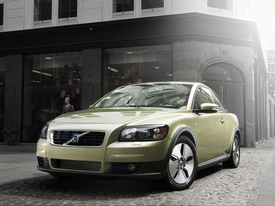  Volvo C30 DRIVe Efficiency 2008 года  (фото 15 из 34)